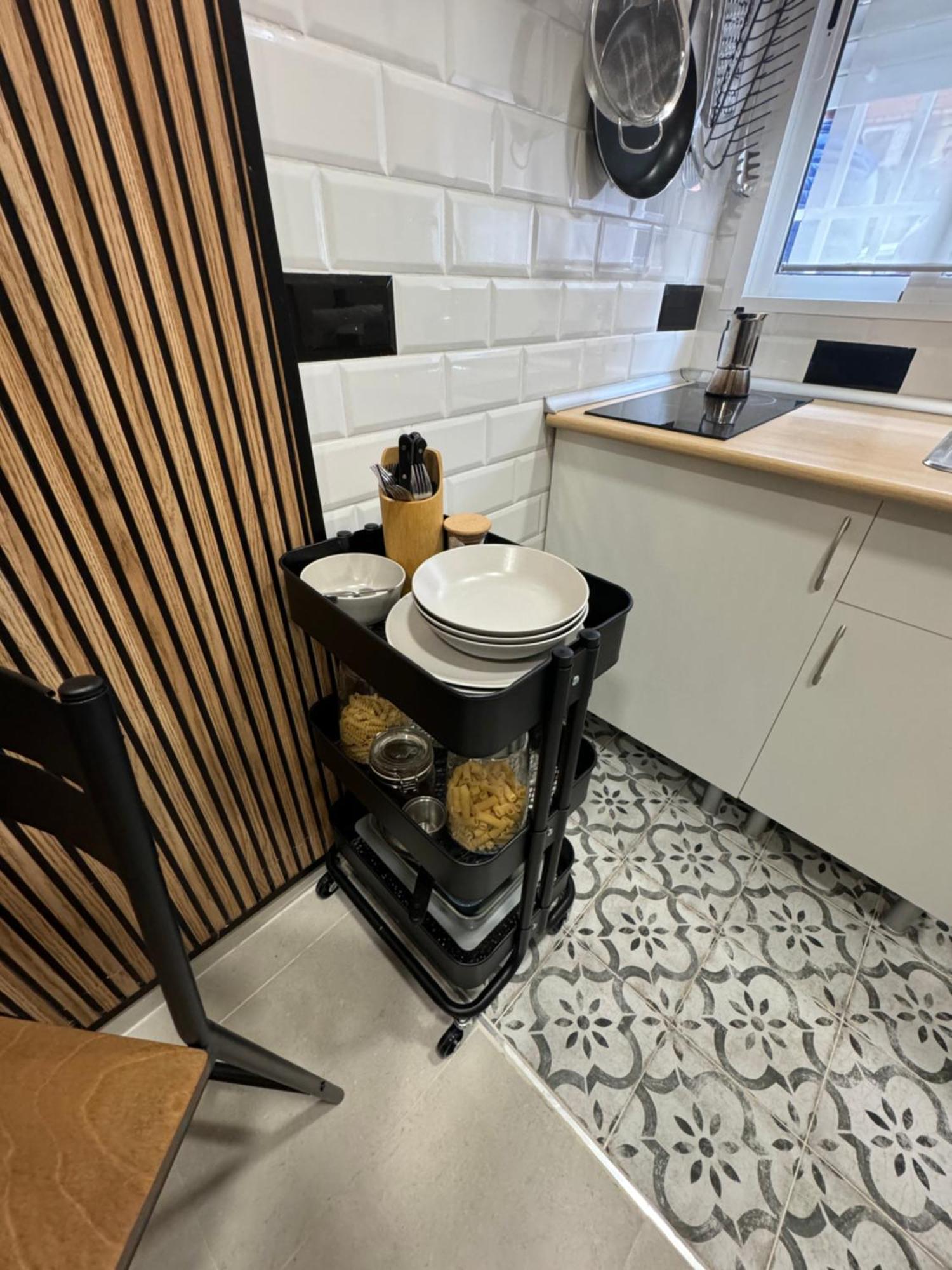 Vistalegre! Pequeno Y Fantastico Loft Cerca Del Metro Madri Exterior foto