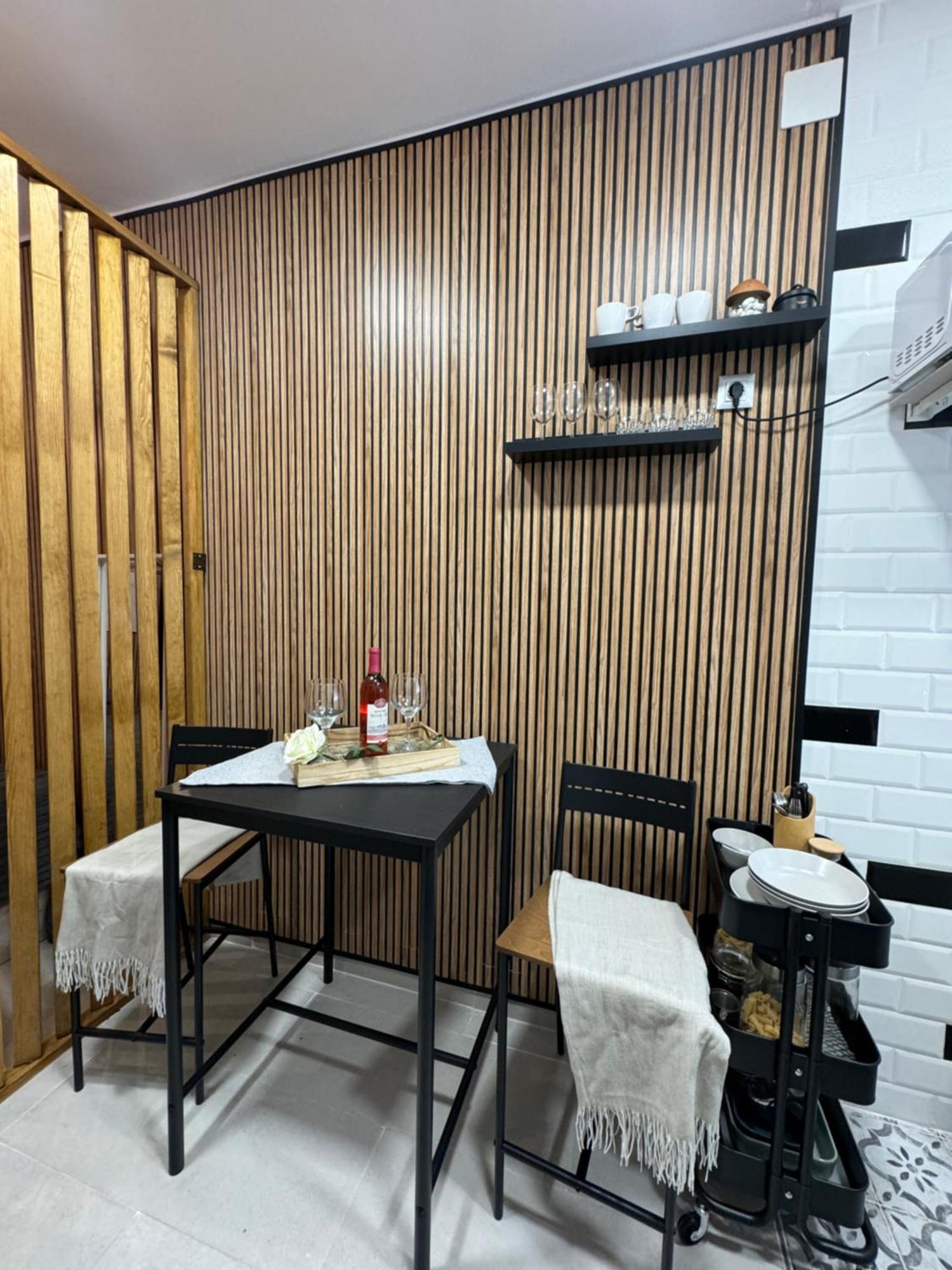 Vistalegre! Pequeno Y Fantastico Loft Cerca Del Metro Madri Exterior foto