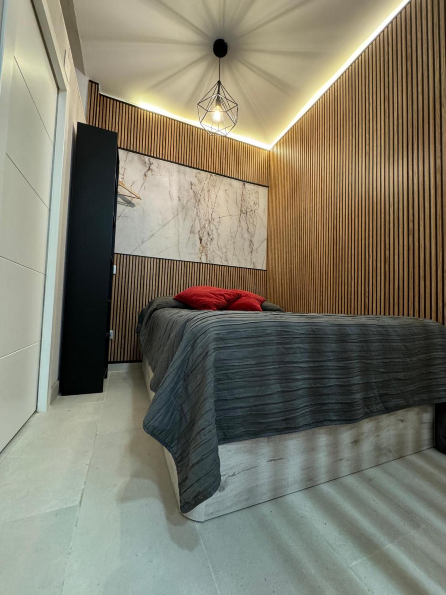 Vistalegre! Pequeno Y Fantastico Loft Cerca Del Metro Madri Exterior foto
